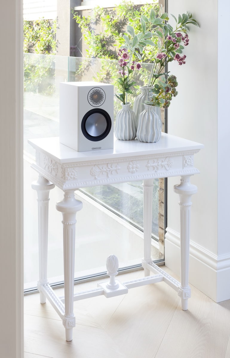 Полочная акустика Monitor Audio Bronze 50 (6G) White