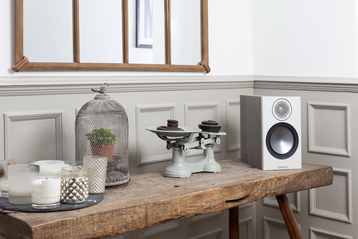 Полочная акустика Monitor Audio Bronze 50 (6G) Urban Grey