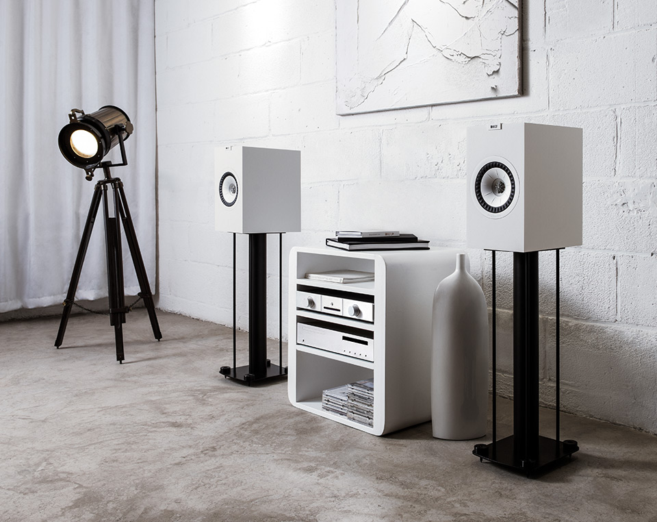 Полочная акустика KEF Q350 Satin Black