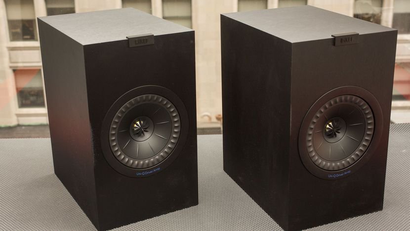 Полочная акустика KEF Q350 Satin Black
