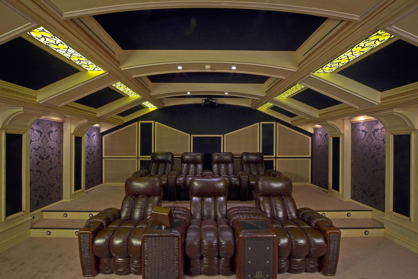 Звукокорректирующие конструкции Home Cinema Hall