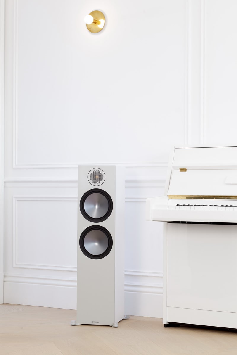 Напольная акустика Monitor Audio Bronze 500 (6G) White