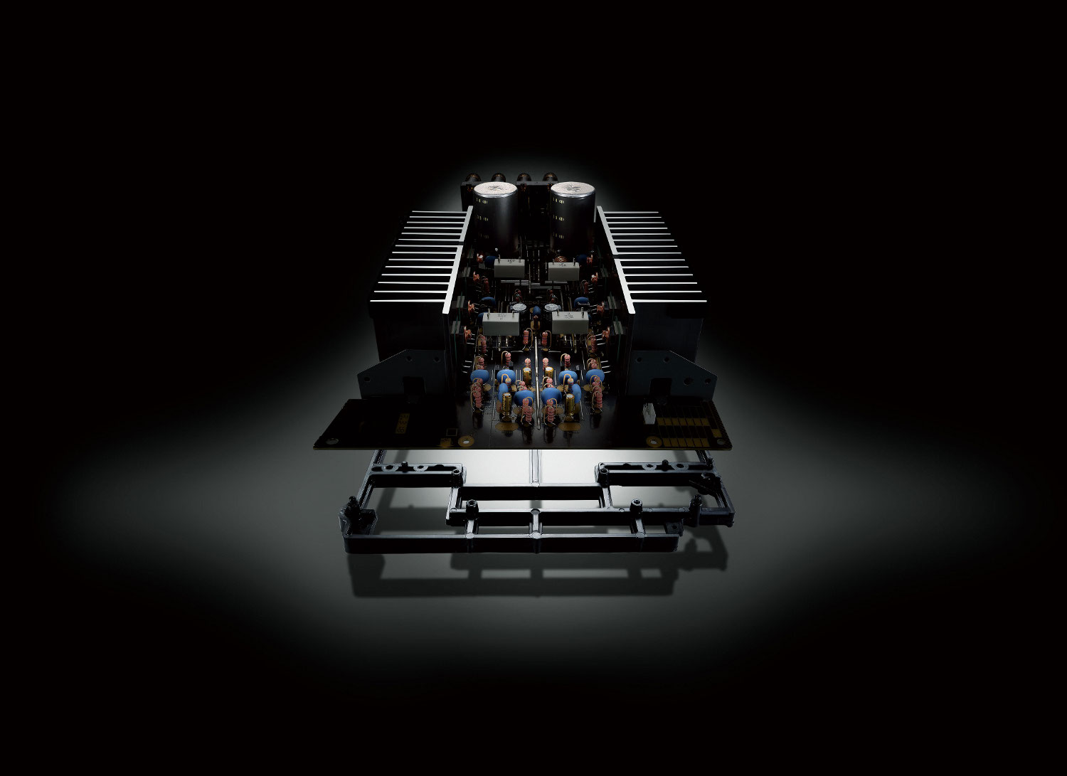 Интегральный усилитель Yamaha A-S701 black