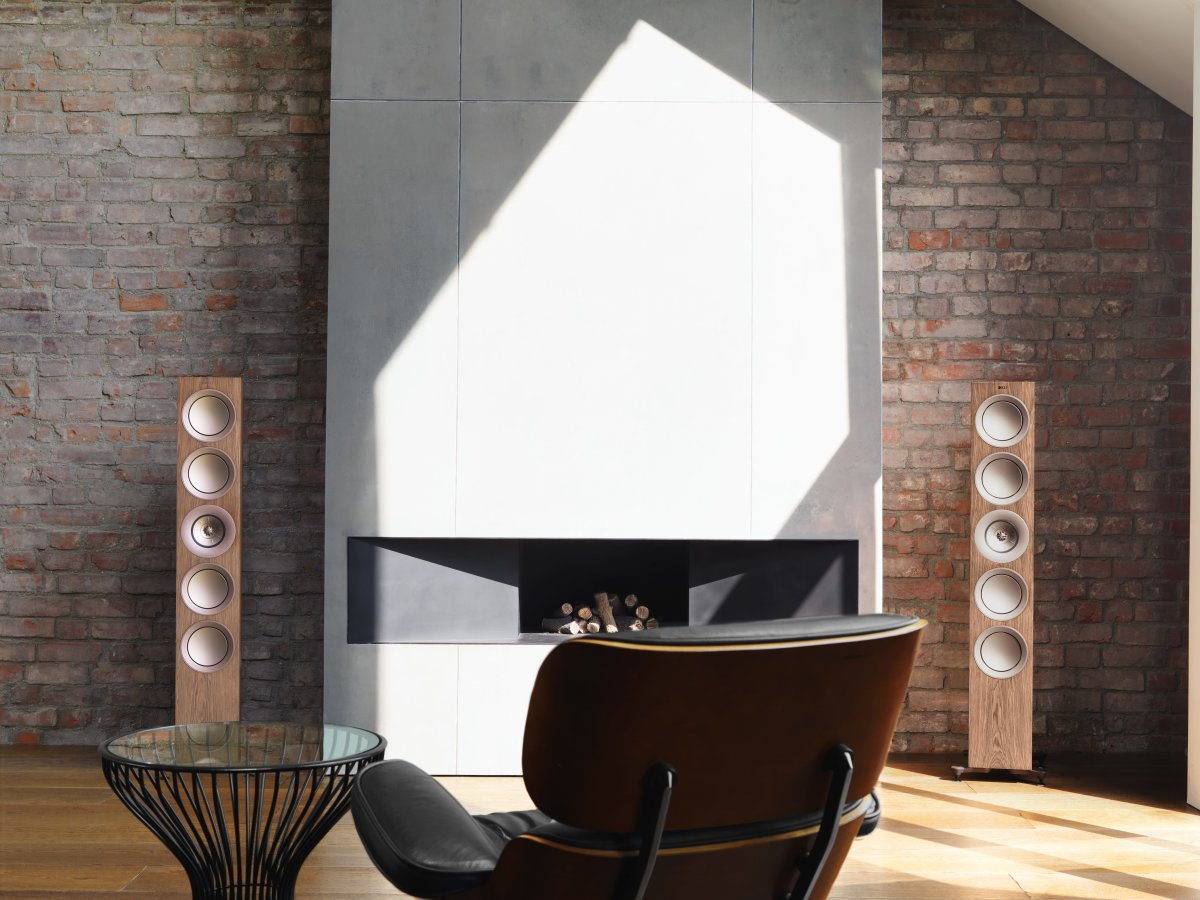 Напольная акустика KEF R11 Walnut