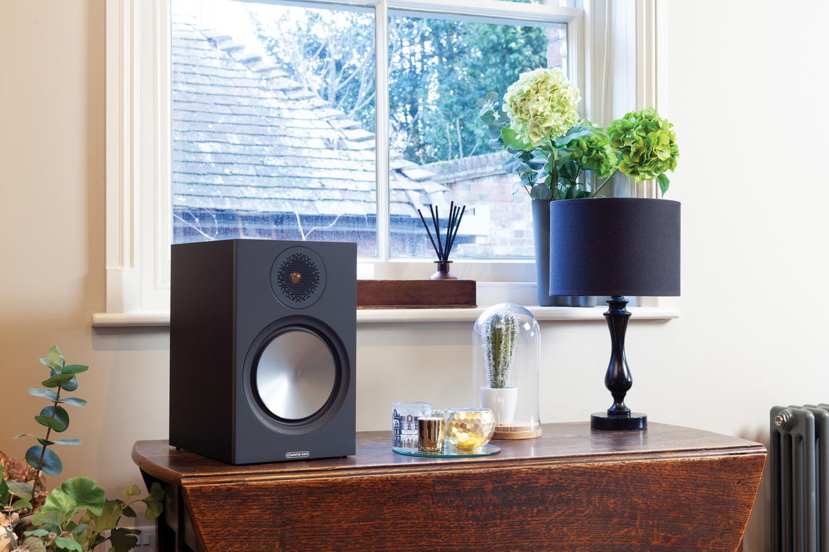 Полочная акустика Monitor Audio Bronze 100 (6G) Black