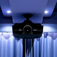 Кинозал в мансарде фотография - 24